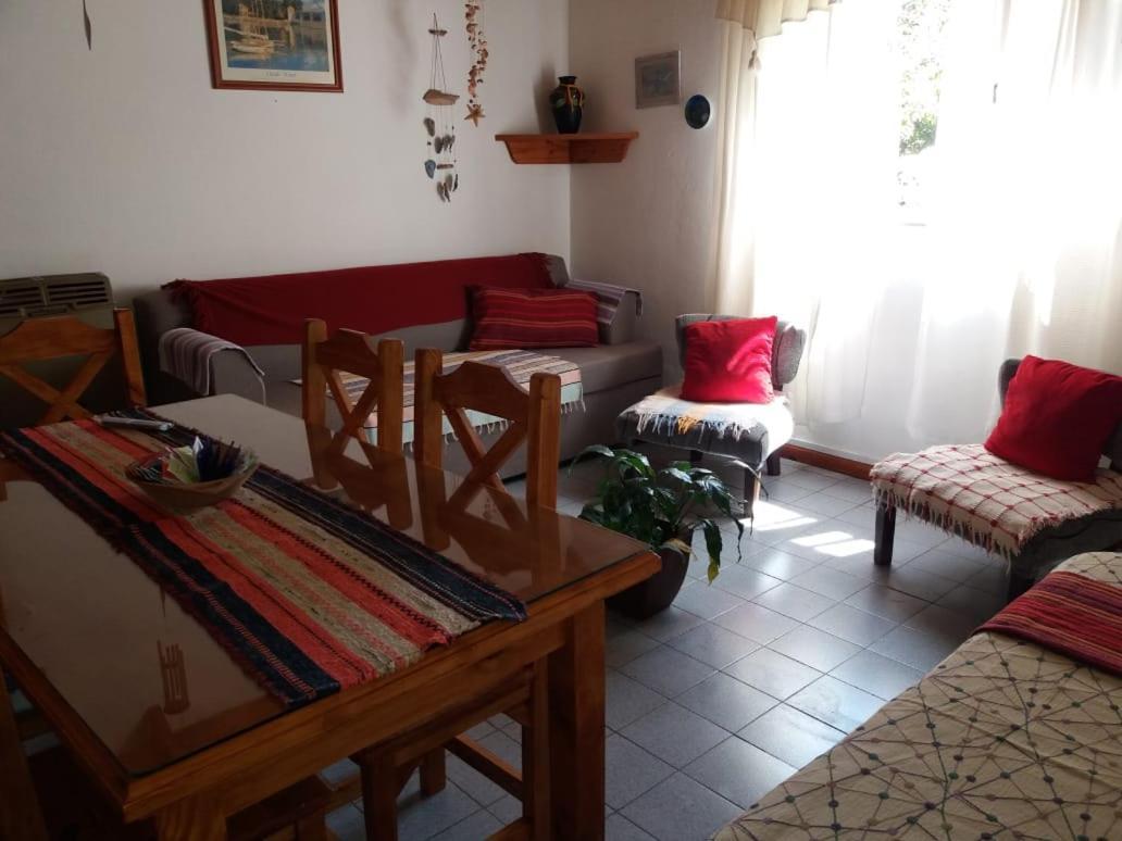 Apartment Colibri House *